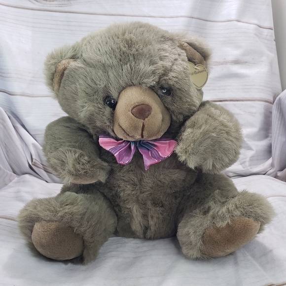 Vintage Heartwarmers Brown Teddy Bear 13 Inch Stuffed Animal Carlton Cards Bow - Picture 1 of 9